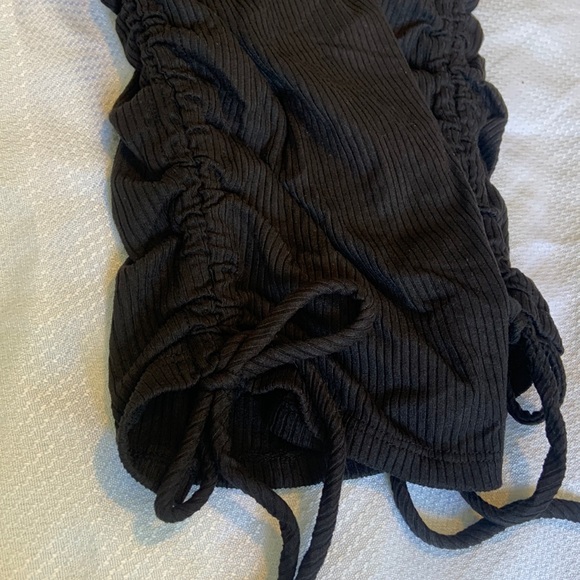 Black Two Piece shirt with crop top set - Picture 3 of 3